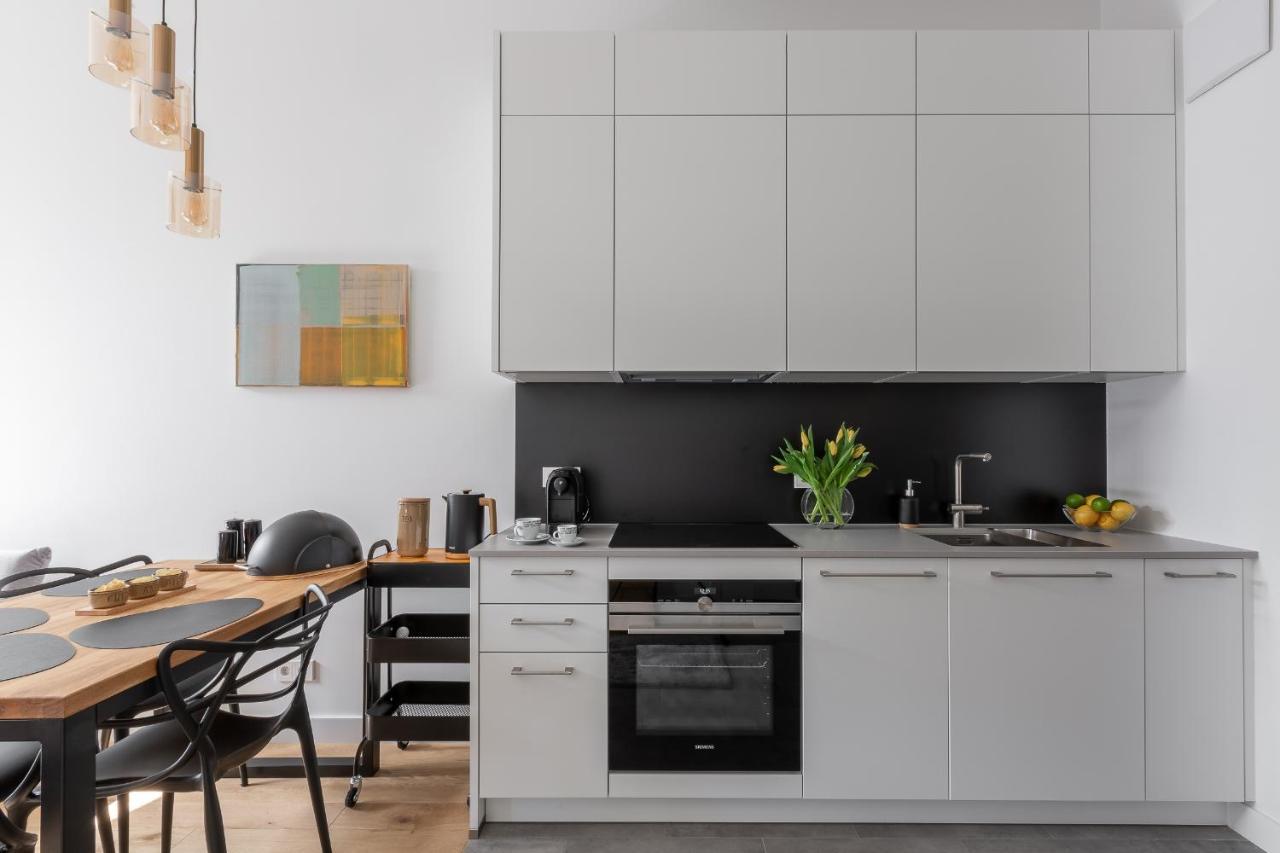 Apartament Sloneczny - Mlyn Maria - Art Apartments Вроцлав Экстерьер фото