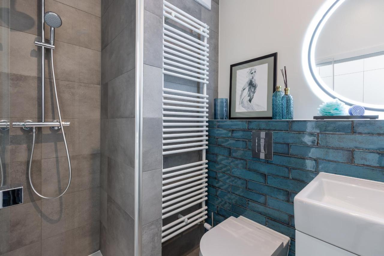 Apartament Sloneczny - Mlyn Maria - Art Apartments Вроцлав Экстерьер фото